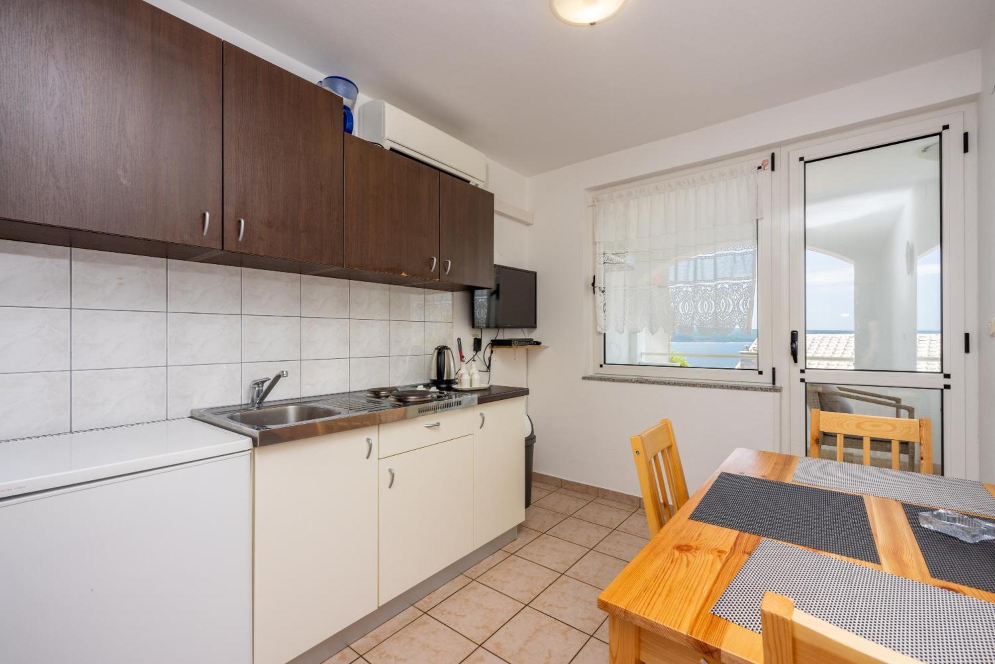 Apartments Obradovic Dramalj Eksteriør bilde